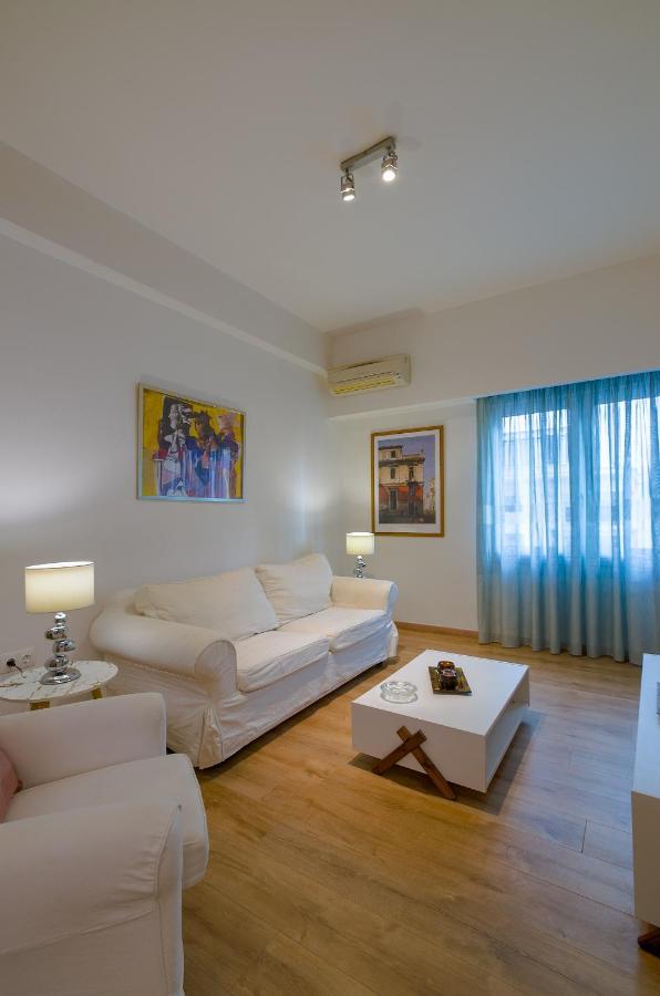 Nice 1Bd Apartment Close To Metro Station Ampelokipoi Афины Экстерьер фото
